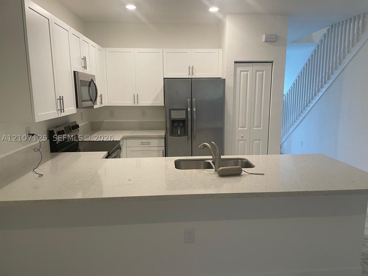 382 Ne 208th Ter #382 - Photo 5 of 17