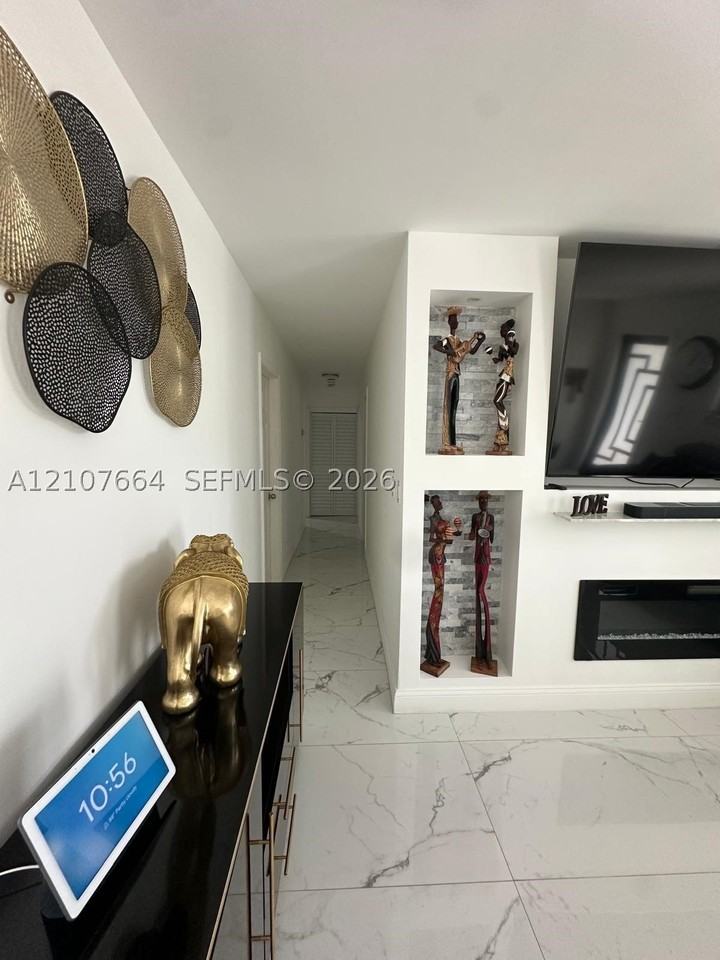 11260 Sw 203rd St #1 - Photo 4 of 15