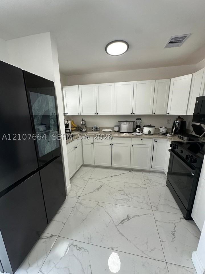 11260 Sw 203rd St #1 - Photo 5 of 15