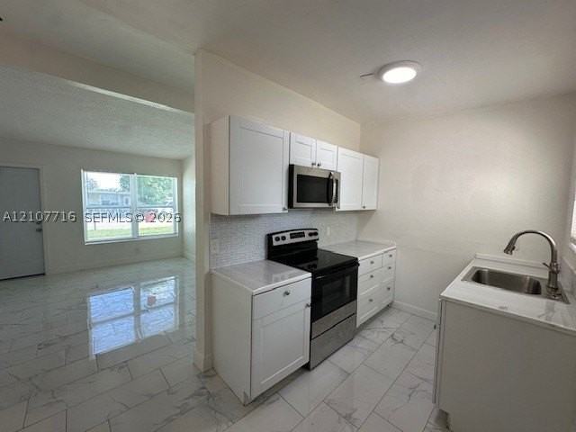 240 Nw 28th Ave - Photo 2 of 13