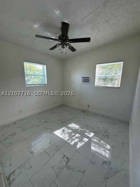 240 Nw 28th Ave - Photo 6 of 13