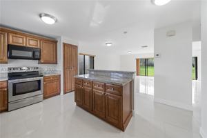 featured image of 11000 Sw 112th Ave #11000