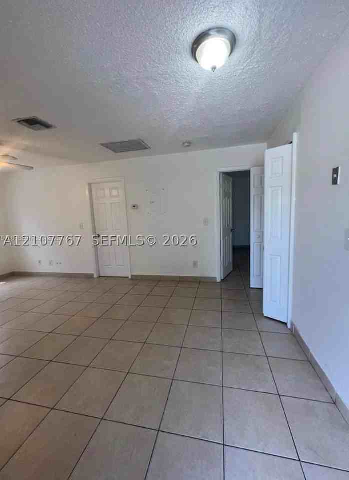 1670 Harding St #B - Photo 2 of 14