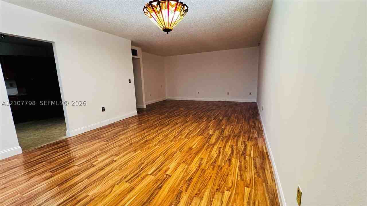 780 Ne 199th St #206E - Photo 6 of 25