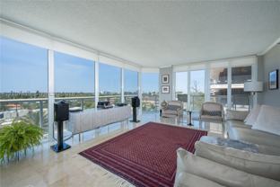 8925 Collins Ave #6E - Photo 1 of 1