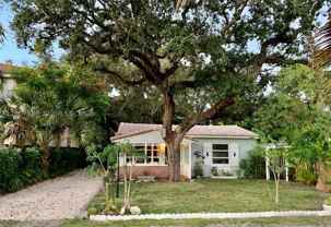 845 Sw 11th Ct - Photo 1 of 1