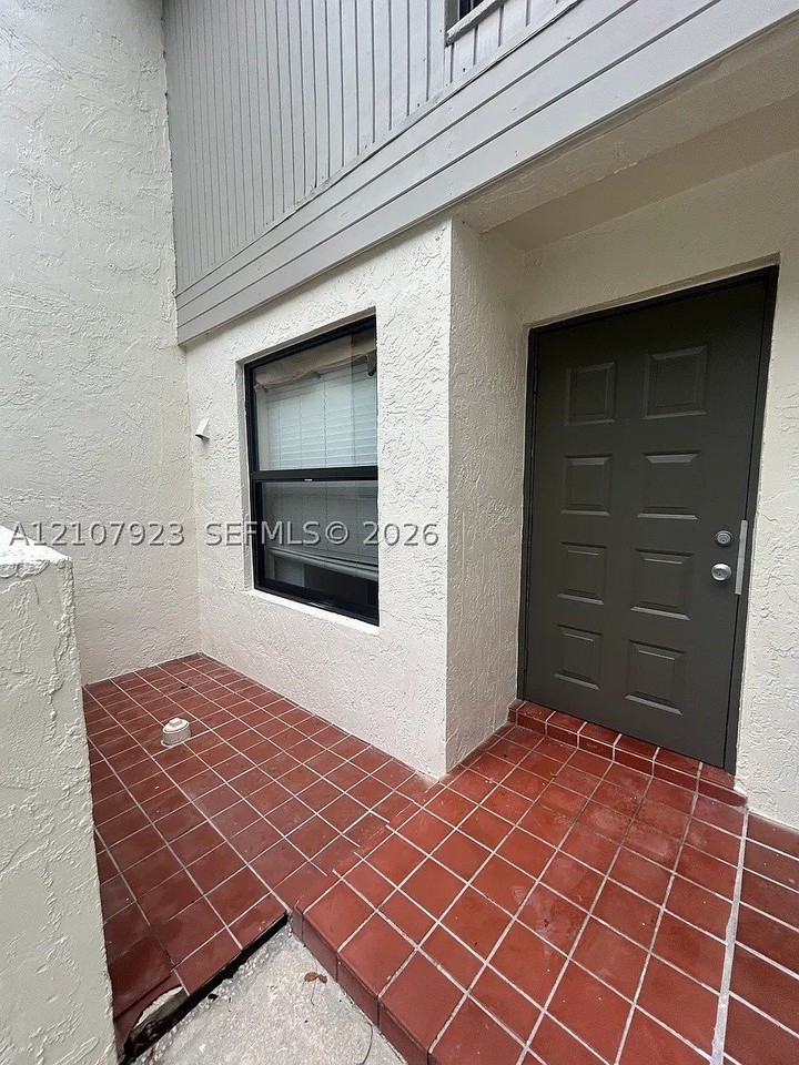 9884 Nw 15th St #182 - Photo 4 of 39