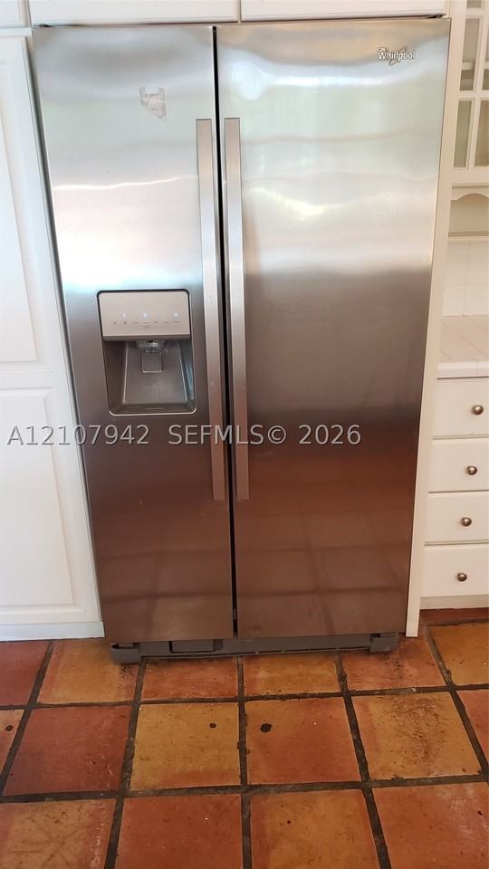 7481 Sw 158th Ter - Photo 7 of 36