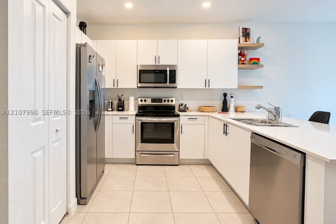 23471 Sw 129th Ave - Photo 7 of 25
