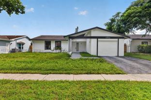 16708 Sw 5th Way - Photo 1 of 1