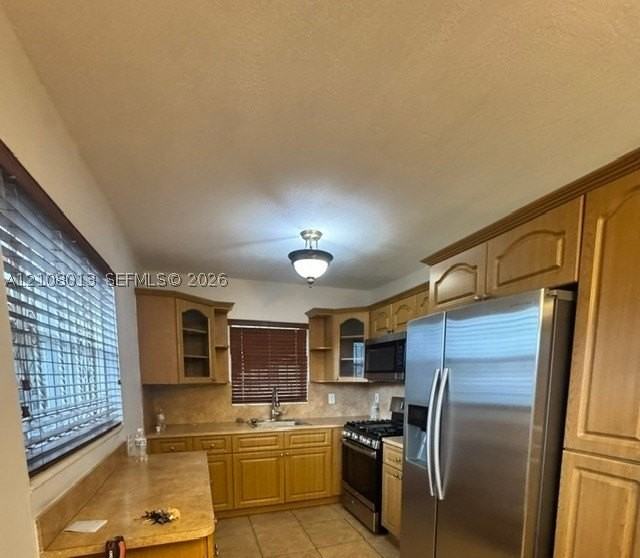 1281 W 29th St #18 - Photo 2 of 19