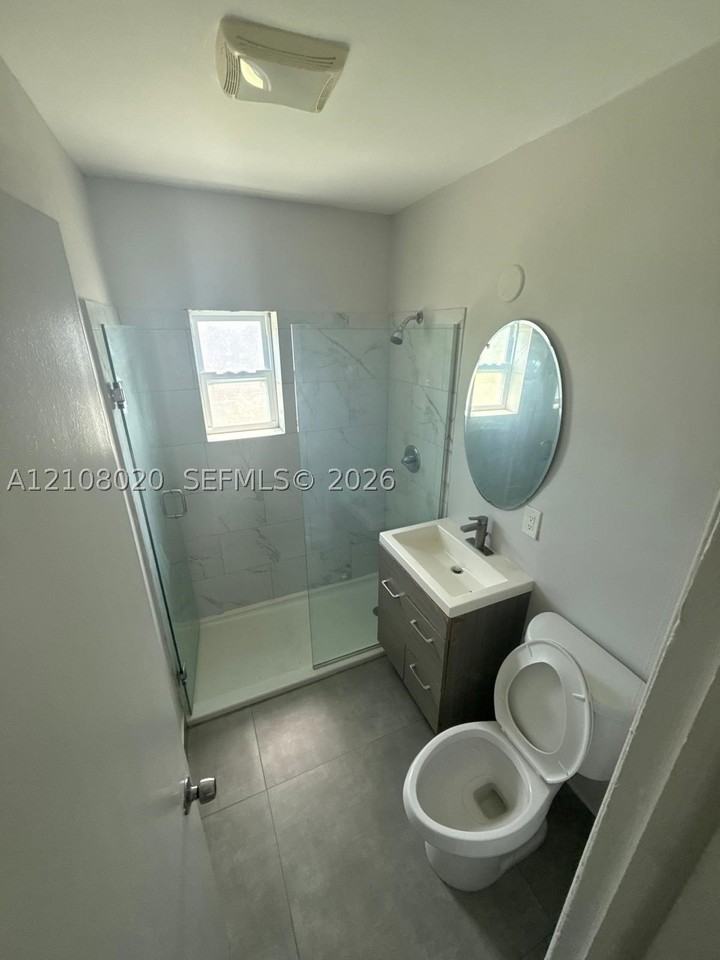 620 Nw 1st Ave - Photo 7 of 12
