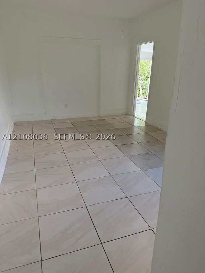 2282 Sw 15th St #2 - Photo 6 of 6