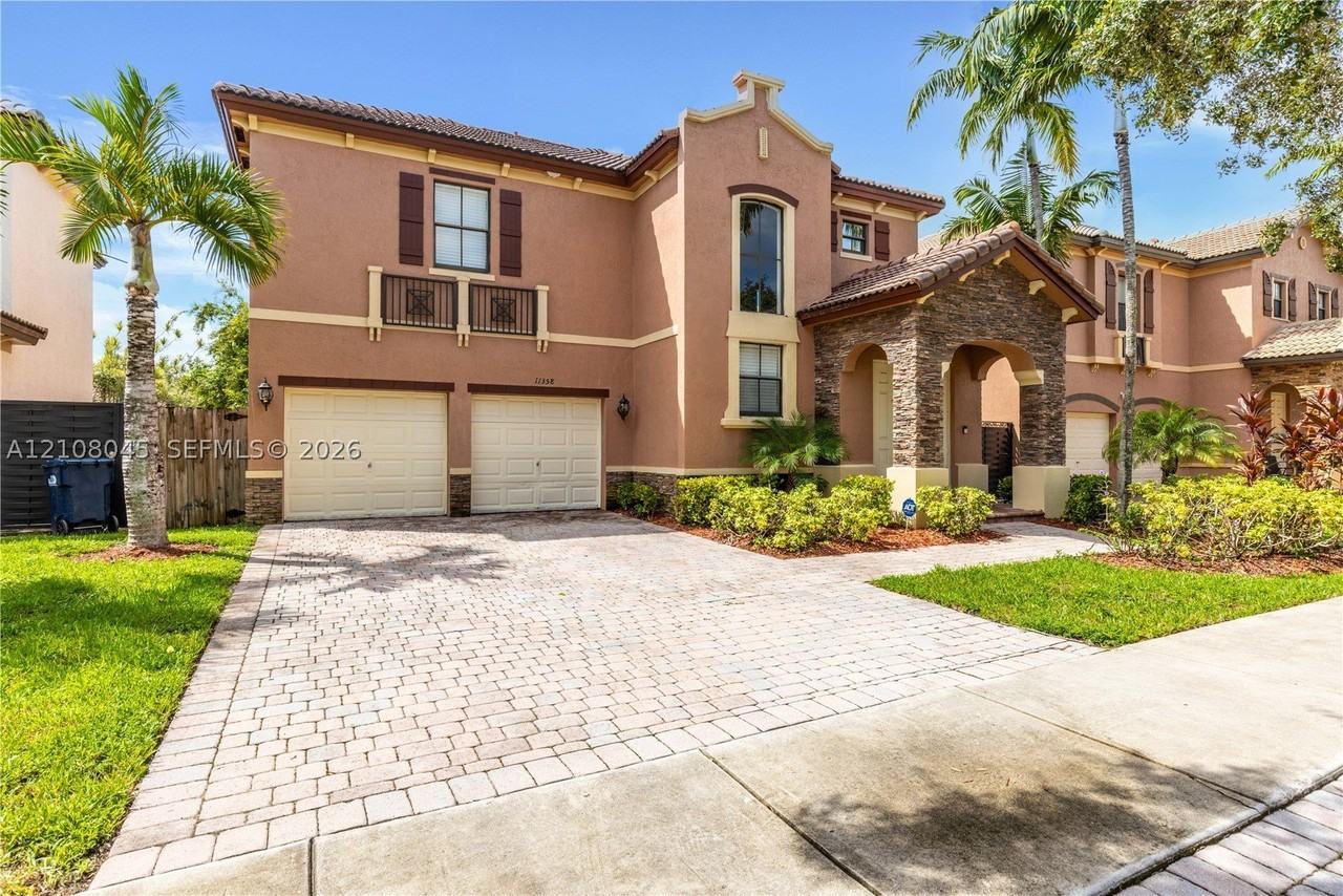 11358 Sw 243rd Ter - Photo 2 of 44