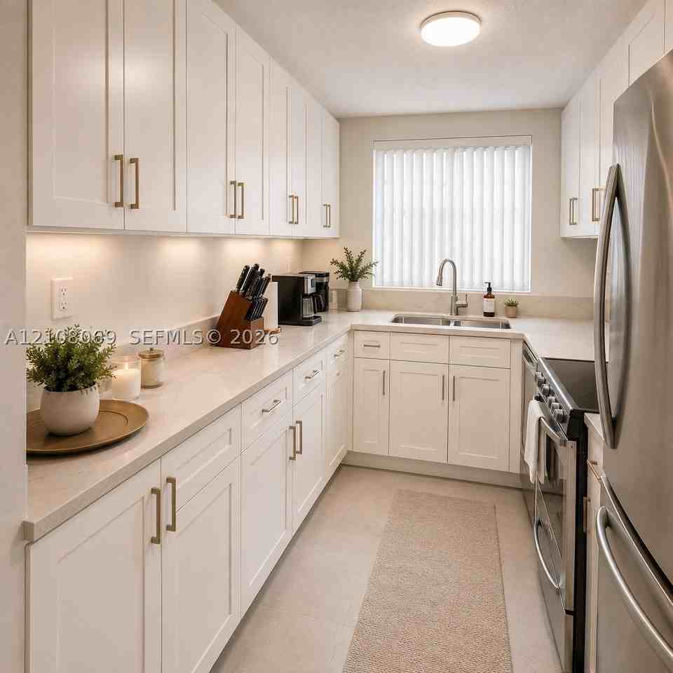 660 Se Park Dr #101 - Photo 6 of 17