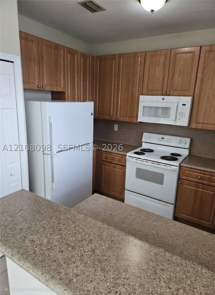 1442 Se 24th Ct #358 - Photo 2 of 15