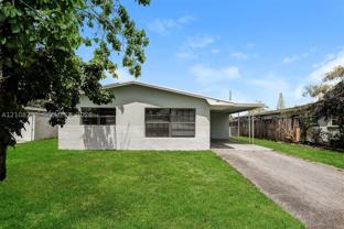 960 N 73rd Way - Photo 1 of 1