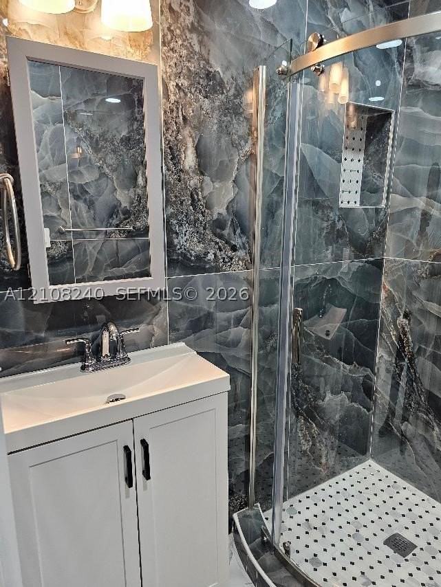 765 Nw 129th Pl - Photo 4 of 9
