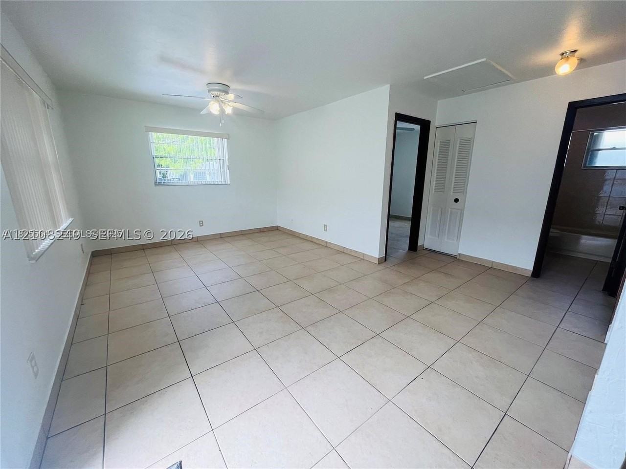 5920 Garfield St - Photo 4 of 13