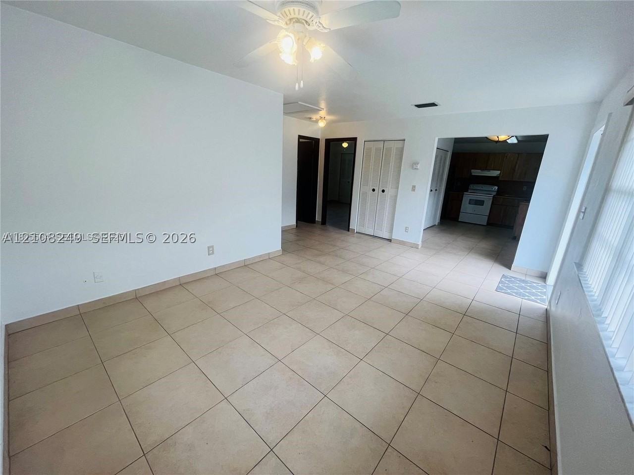 5920 Garfield St - Photo 5 of 13