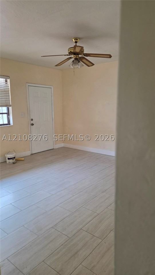 1000 Nw 23rd Ave #1 - Photo 3 of 6