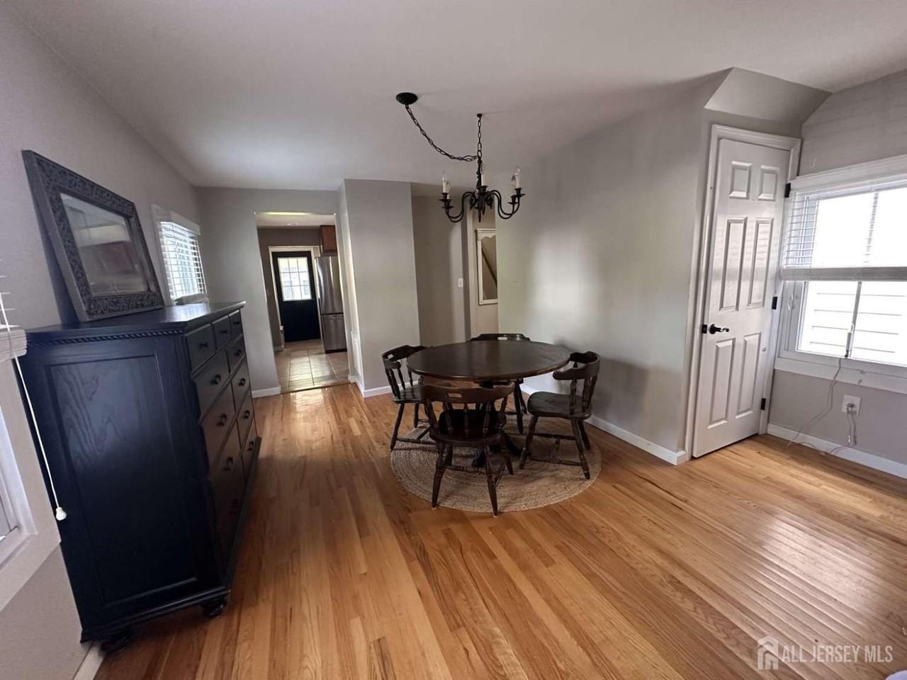 22 Maplewood Ave - Photo 4 of 14