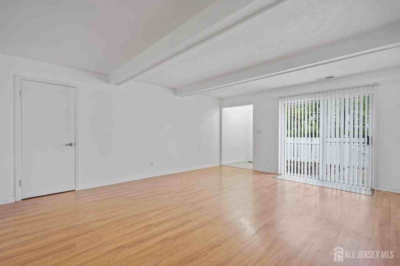 53 Foxtail Lane - Photo 5 of 22