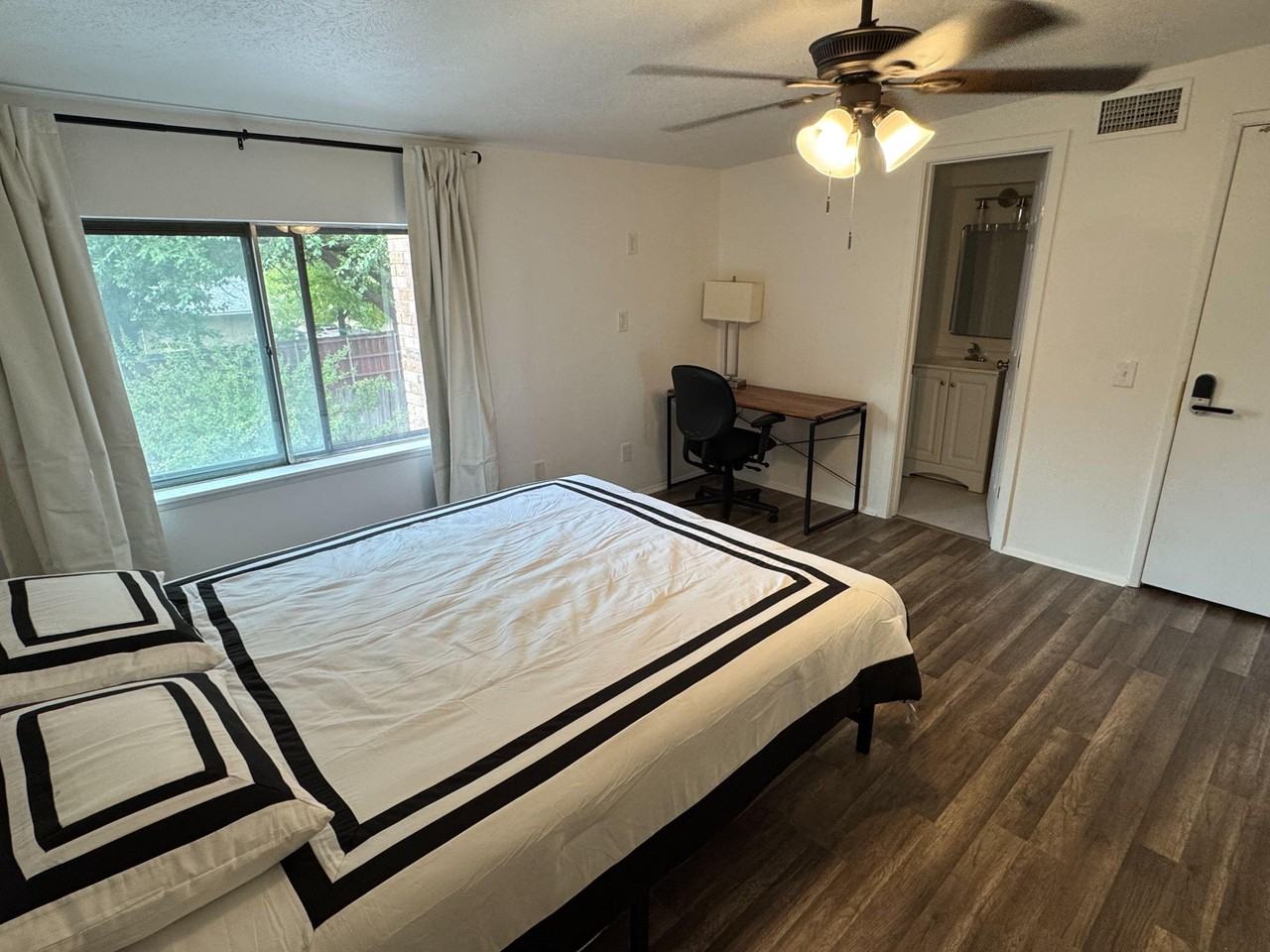 Grinnell Dr - Photo 2 of 15