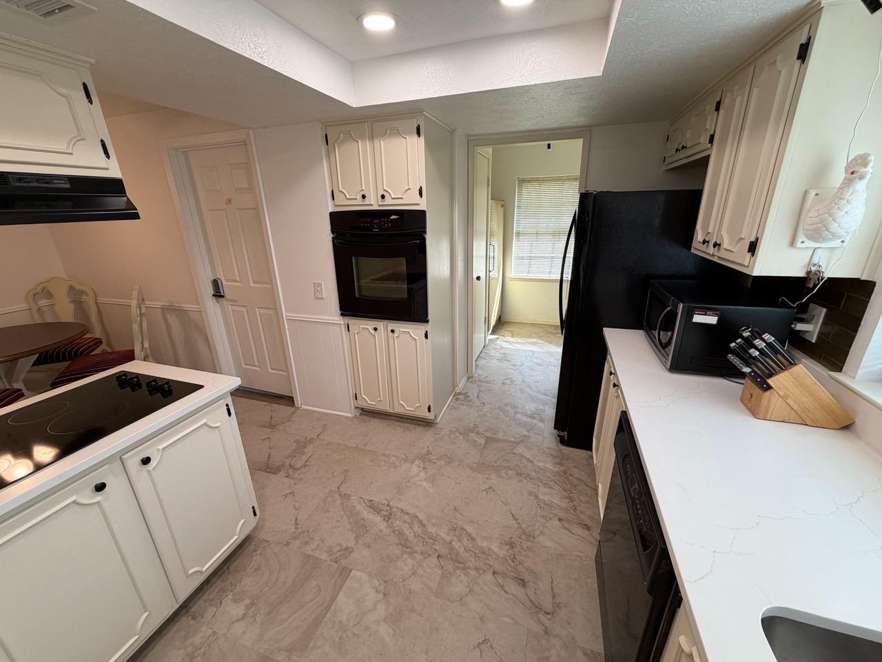 Grinnell Dr - Photo 6 of 15