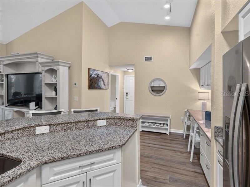 4166 Central Sarasota Pkwy #533 - Photo 7 of 38