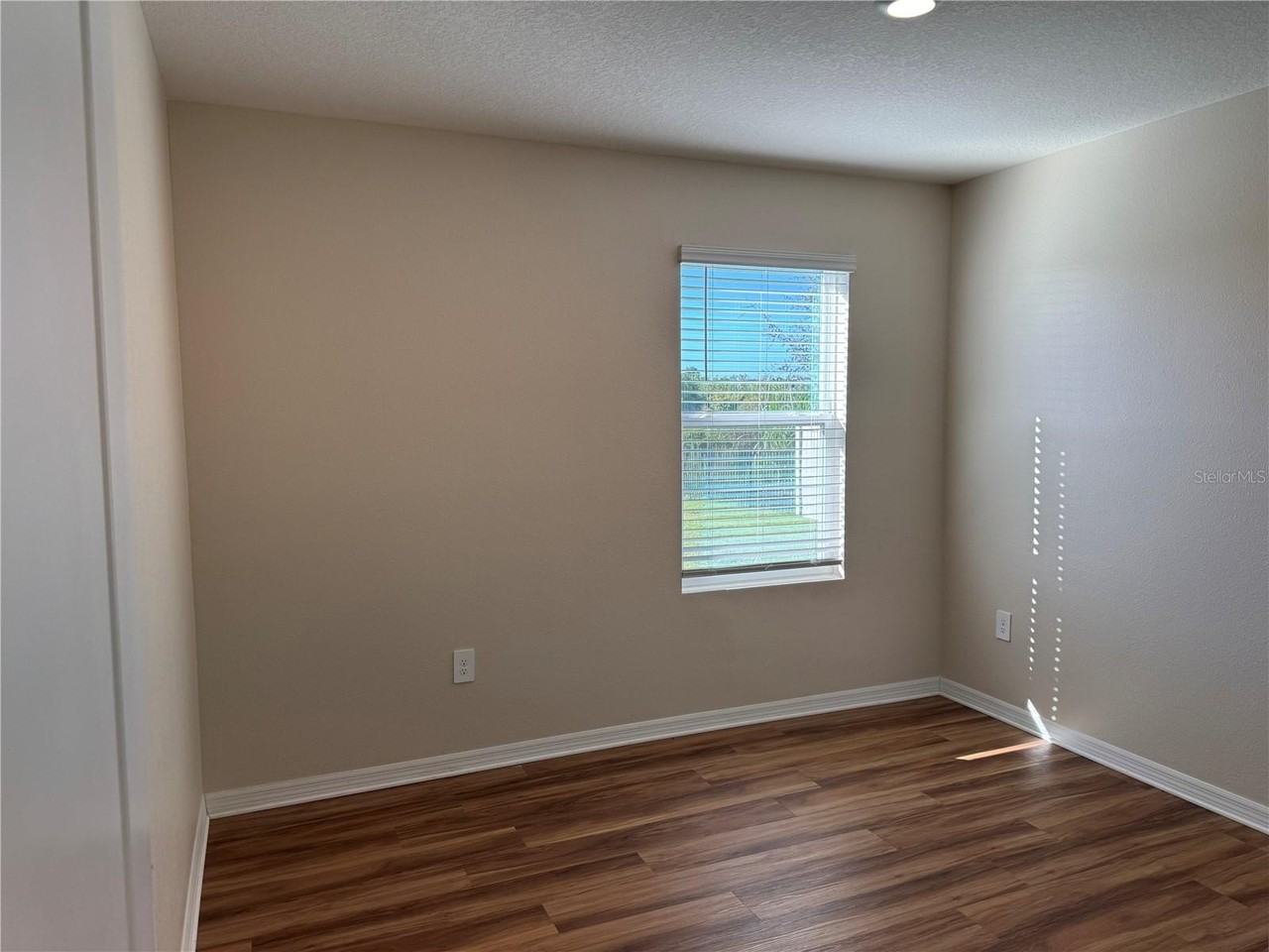 17448 Harvest Moon Way - Photo 2 of 21
