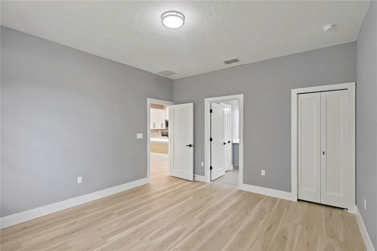 2 Buttonbush Ln #A - Photo 7 of 20