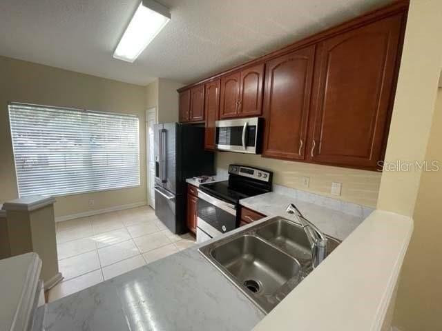 1261 Pepperdine Ln - Photo 5 of 18