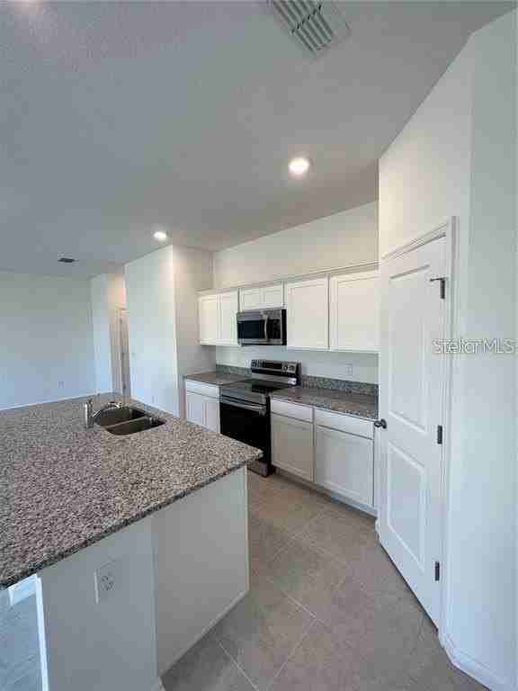 1822 Sundance Chase Rd - Photo 6 of 20