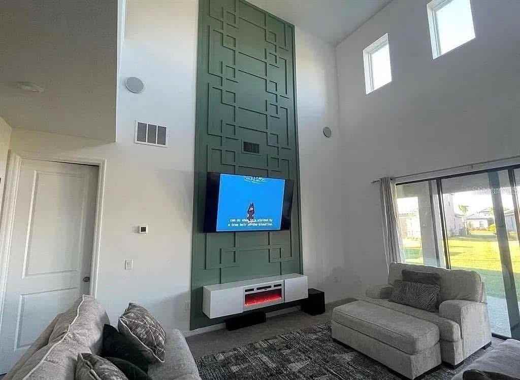 1611 Goblet Cove St - Photo 4 of 7