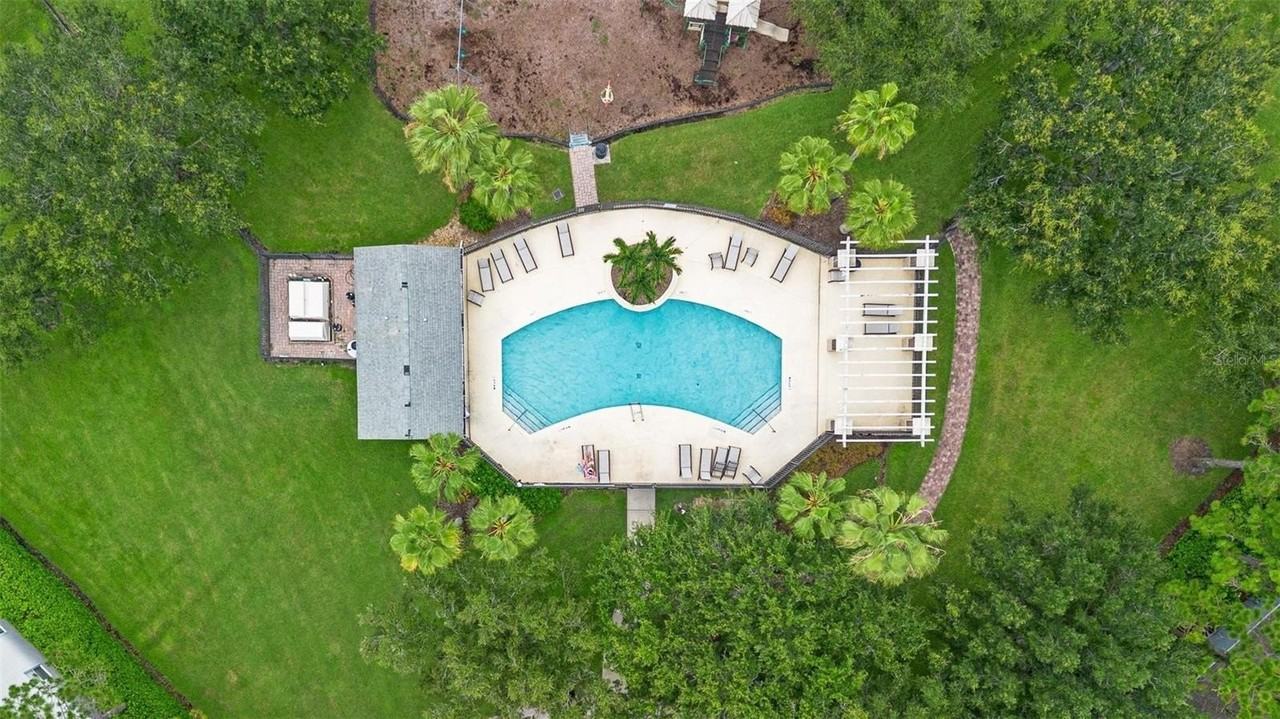 13466 Zori Ln - Photo 6 of 37