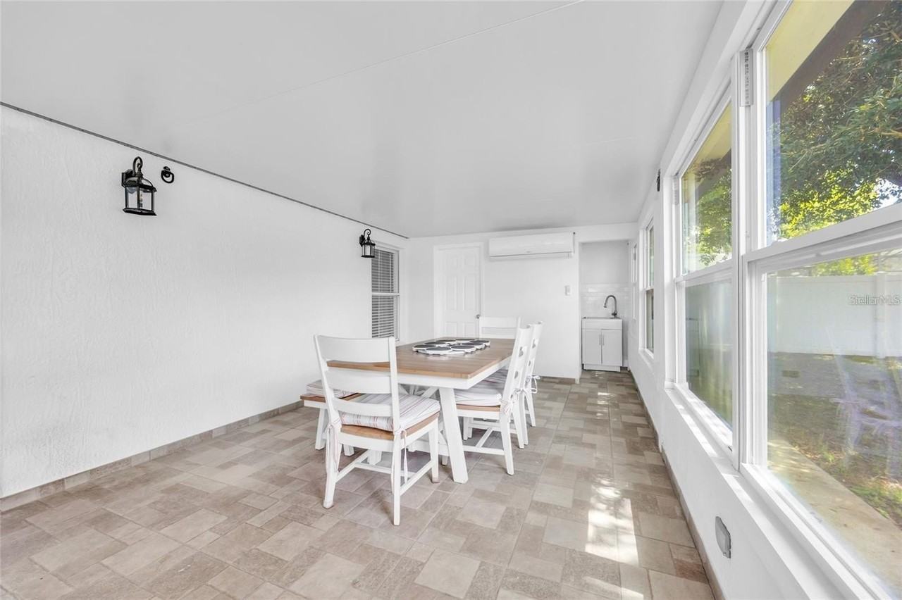 4211 Floating Orchid Ct - Photo 5 of 30