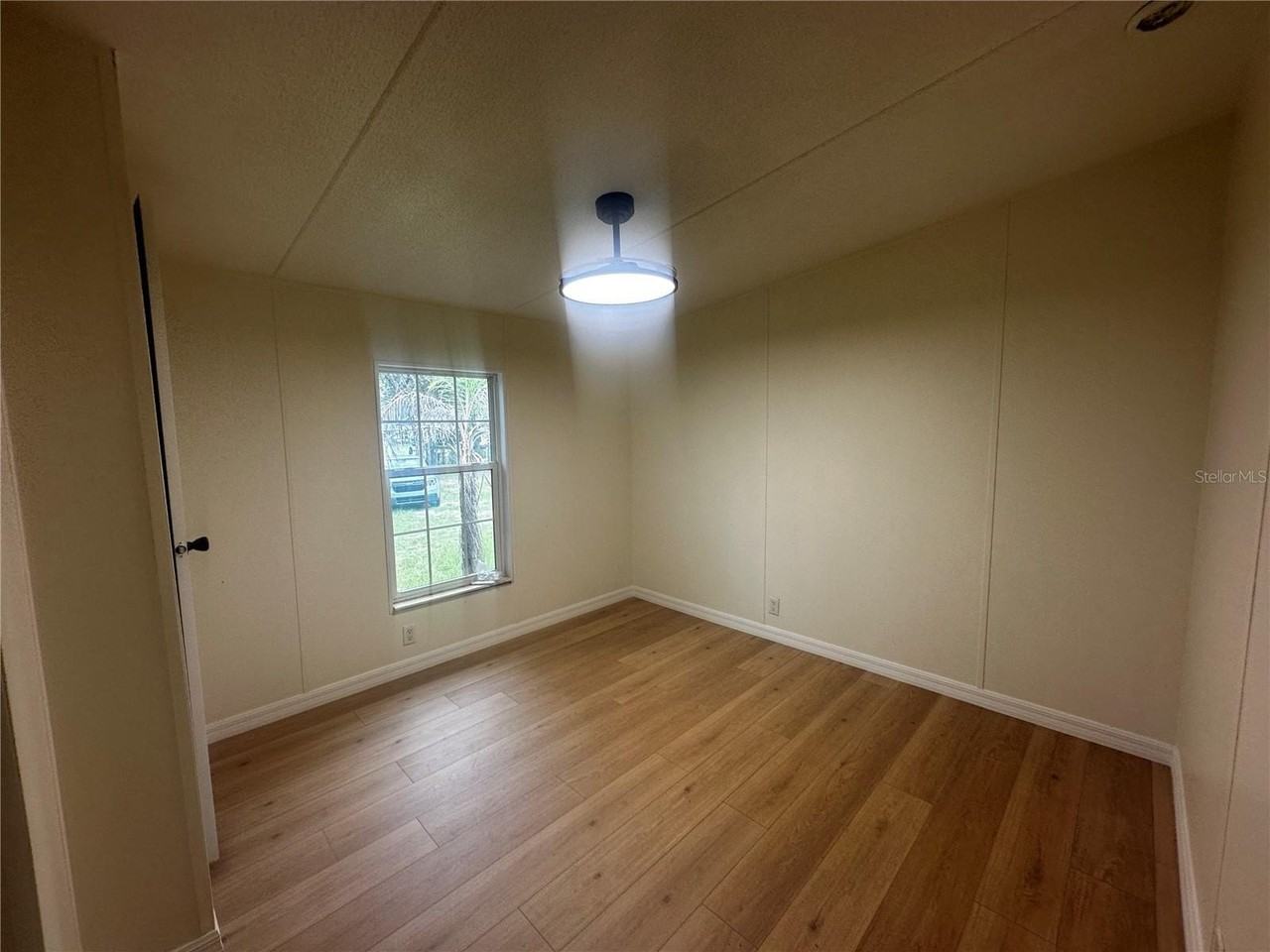 16600 Sw 40th St - Photo 5 of 5