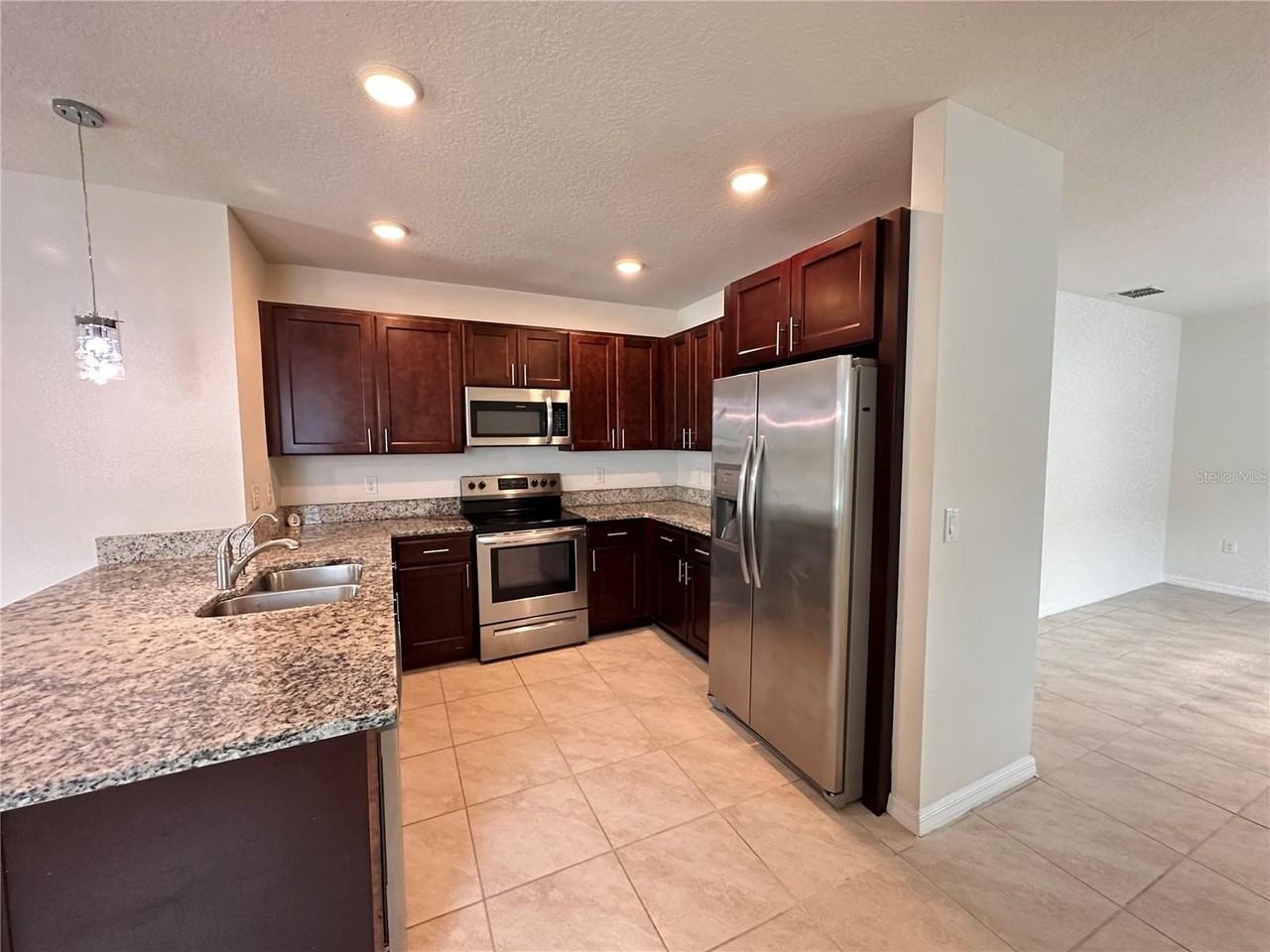 3295 Grouse Ave - Photo 3 of 14