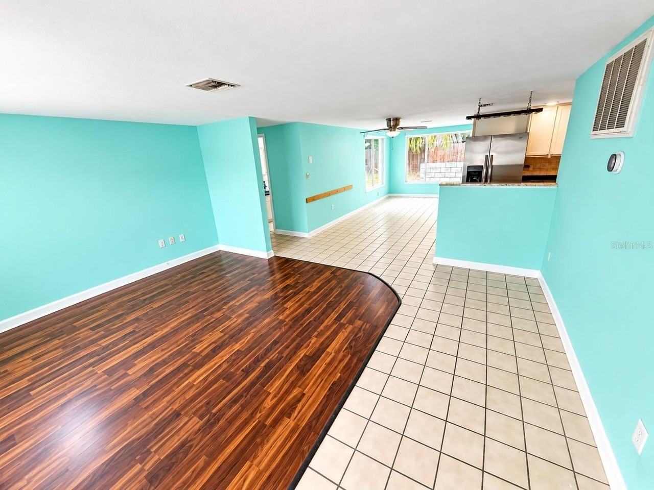 7529 Redcoat Ave - Photo 5 of 26