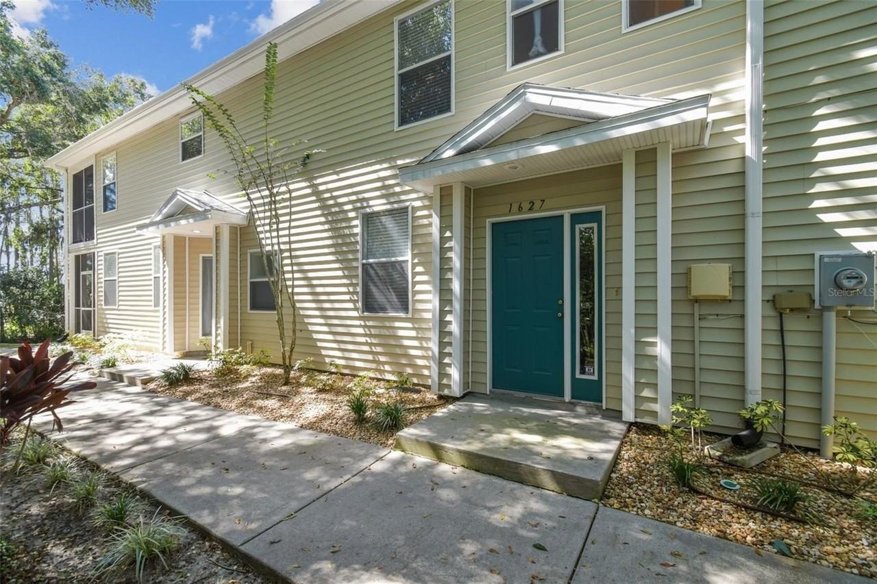 1627 Hammocks Ave - Photo 2 of 50