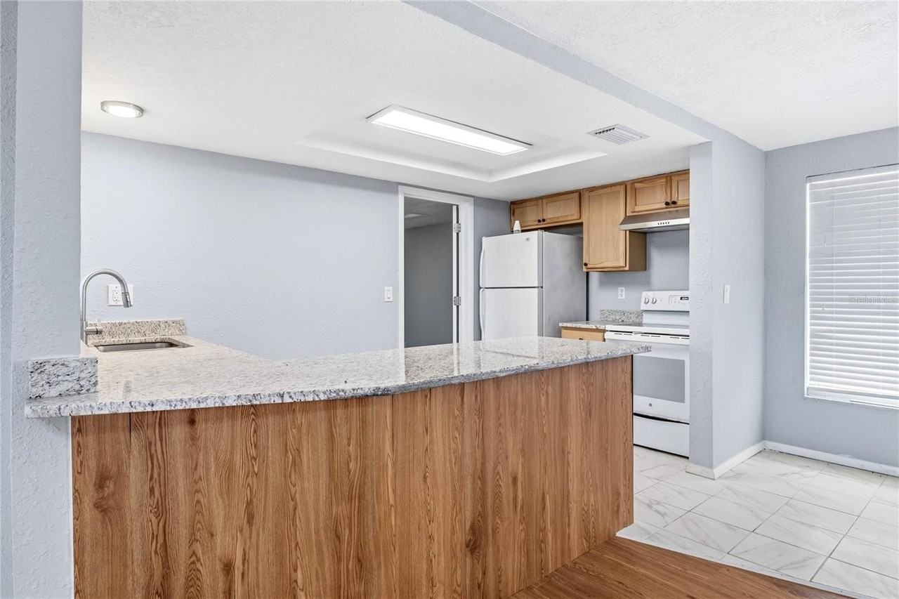 7328 Mako Dr - Photo 6 of 33