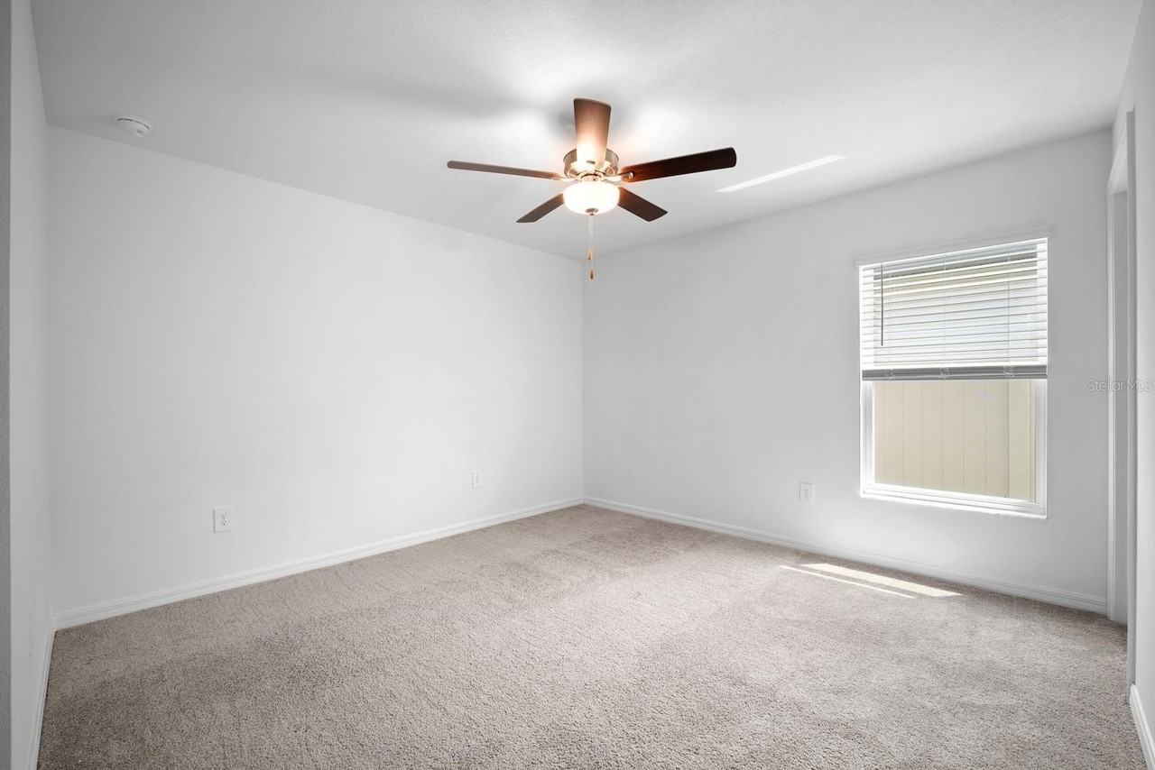 4060 Capri Coast Dr - Photo 6 of 30
