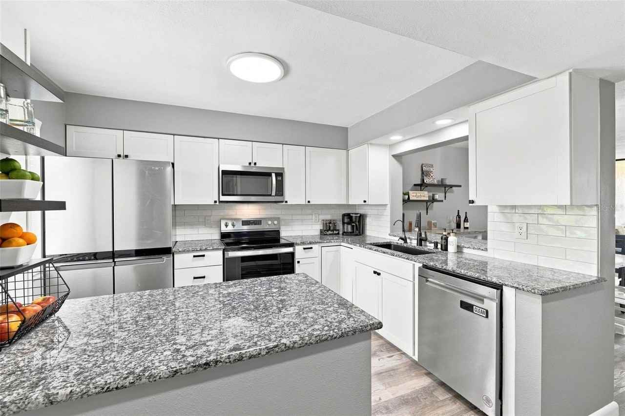 1805 Mariner Dr #53 - Photo 7 of 50