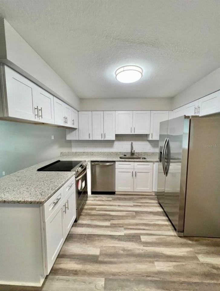 2104 W Palmetto St - Photo 3 of 12