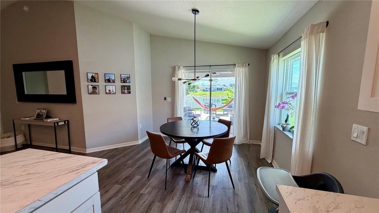6896 Gideon Cir - Photo 7 of 18
