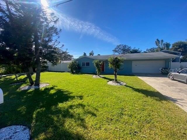 10940 Dorothy Ln - Photo 2 of 23