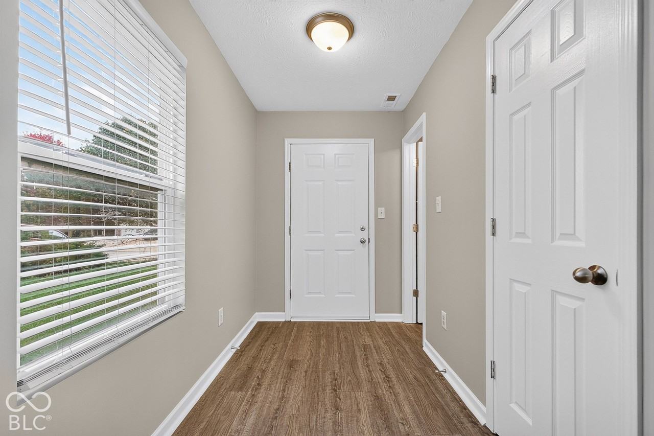 1207 Topp Creek Dr - Photo 3 of 28