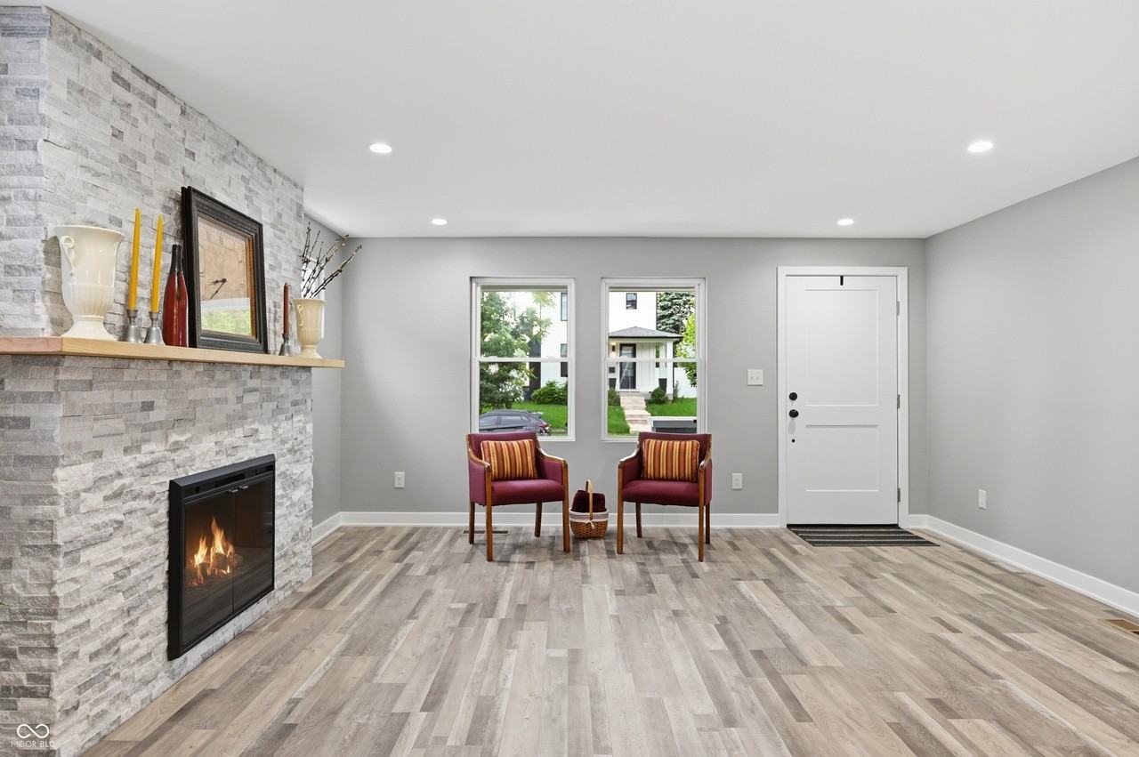 209 N Hamilton Ave - Photo 4 of 47