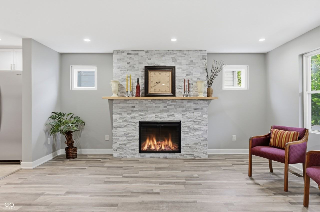 209 N Hamilton Ave - Photo 5 of 47